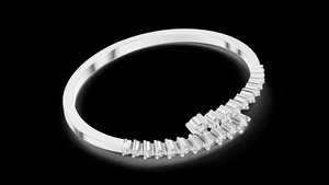 Pulsera de Diamantes Cultivados en Laboratorio con Motivo de Corazón Plateado, Elaborada en Oro de 14K y 18K con un Diseño Romántico Inspirado en el Corazón - Product Image 2