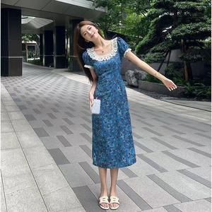 French Retro Blue Floral Print Dress Peter Pan Collar Slim Fit Vacation Wear Casual Dresses - Product Image 3