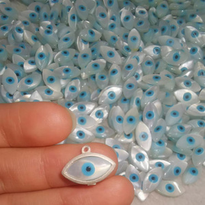 Nacre naturelle de haute qualité Marquise Evil's Eye Stone - Product Image 4