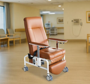 كرسي طبي متحرك متعدد الوظائف قابل للطي والاستلقاء، كرسي يدوي مريح للمسنين - Product Image 1