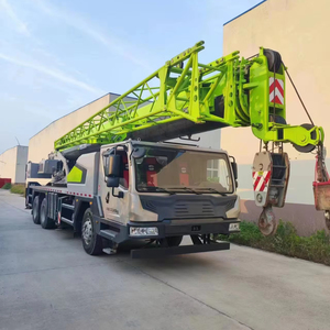 Nueva Grúa Zoomlion ZTC250 de 25 Toneladas de Alta Eficiencia para Trabajos de Infraestructura - Product Image 1