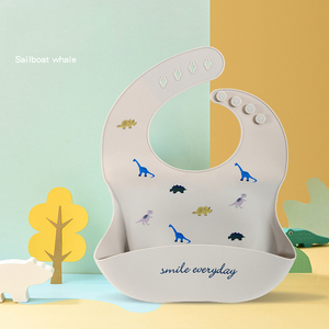 Bavoir bébé en silicone imperméable, réglable, en forme de U, pour tout-petits, avec logo personnalisé, vente en gros - Product Image 5