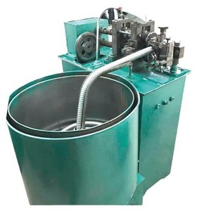 Máquina de enrollar tubos metálicos Welly P3 para la fabricación de conductos - Product Image 2