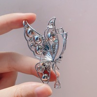 Broche papillon en cristal de cuivre zircon haut de gamme TIANSHE, cadeau d'anniversaire, accessoire de mode luxueux, épingle à insectes, accessoire de vêtement