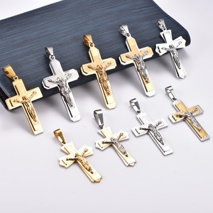 Collier pendentif croix crucifix Jésus en acier inoxydable pour femmes et hommes, bijoux religieux, charmes de prière, chaîne amulette en métal - Product Image 3