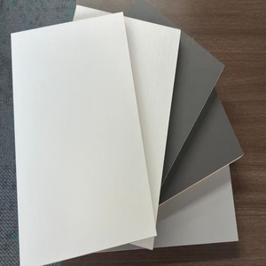 דיקט צפצפה מצופה ביריעת ממברנה 18 מ\\\"מ לריהוט, ארונות, ריצוף, קישוט, חיתוך לייזר, תבניות E1 - Product Image 1