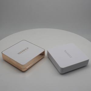 Funda compacta cosmética base contenedor cojín de aire magnético giratorio diseño novedoso de calidad - Product Image 1