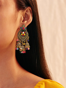 भारतीय ऑक्सीकृत चांदी की धुनों में चांडेलियर चांदी पोकी जठहका पेलेंट बालियां - Product Image 6