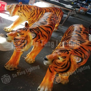 Holiday Garden Tiger <b>Led</b> Lamp For Outdoor Landscape <b>Lighting</b> Resin Animal Statue Ip65 Waterproof Christmas Festival Decor - Product Image 2