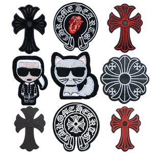 Parches Bordados con Diseño de <span class=keywords><strong>Cruz</strong></span> Gótica de Herradura Blanca y Negra <span class=keywords><strong>para</strong></span> Decoración de Ropa, Chaquetas, Sombreros y Bolsos - Product Image 4