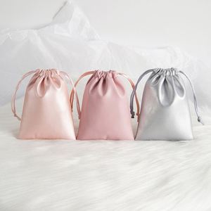 Sac à poussière en cuir noir tendance avec cordon de serrage pour bijoux, parfums et cadeaux printemps/été - Product Image 3
