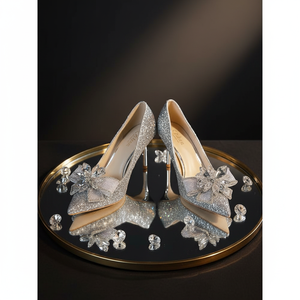 Chaussures de fée françaises à talons aiguilles, ornées de cristaux et de sequins argentés - Product Image 3
