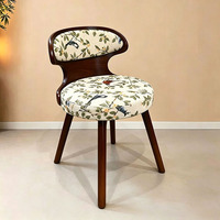 Chaise de salle à manger classique vintage en bois, chaise de designer haut de gamme luxueuse avec accoudoirs pour la maison, la salle à manger ou l'appartement