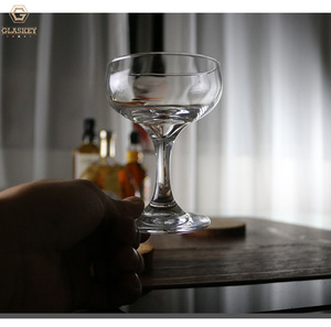 Luxe Banquet Mariage Verre À Vin Rouge Tasse Haute Soucoupe Bar Cocktail Verrerie <span class=keywords><strong>Large</strong></span> Bouche <span class=keywords><strong>Champagne</strong></span> Tour Tasse - Product Image 4