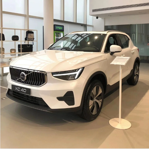Híbrido xc40 carga 2,0 T 163hp L4 48V coche híbrido suave 5 puertas 5 asientos compacto SUV coche de <span class=keywords><strong>segunda</strong></span> <span class=keywords><strong>mano</strong></span> gran oferta - Product Image 5