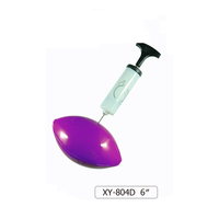 Pompe à main en plastique pas chère en gros – Gonfleur manuel portable avec aiguilles pour ballons de basketball, football et volleyball