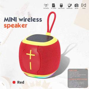 Haut-parleur extérieur léger Rgb HS-4307 les plus vendus Tws couplant musique stéréo Haut-parleur avec selfie - Product Image 5