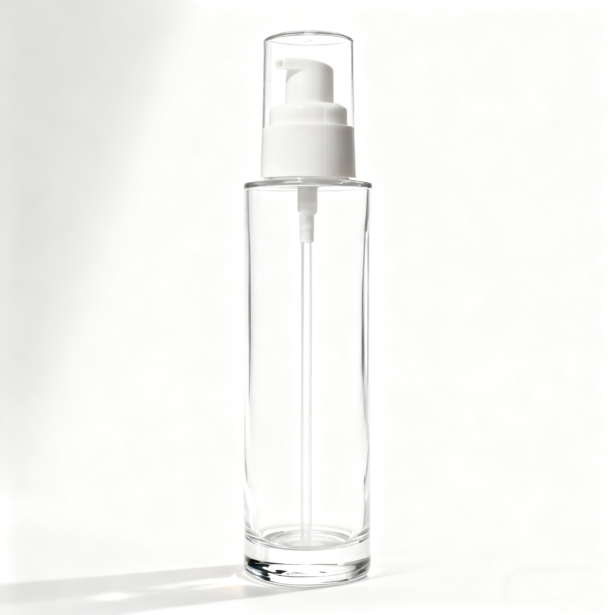 ขวดแก้วใสพร้อมฝาเกลียวสีขาว