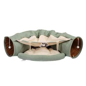 Cama Telescópica para Gatos con Túnel Acolchado, Cama Redonda para Perros de Interior Color Verde Matcha con Pelotas de Juguete, Lavable a Mano, Fibra de Poliéster, Tela Oxford - Product Image 4