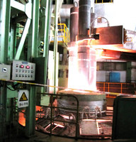 Four de fusion à arc électrique professionnel YUYOU personnalisé pour la sidérurgie, contrôlé par PLC, capacité 15T, certifié ISO9001, pour l'industrie de l'énergie