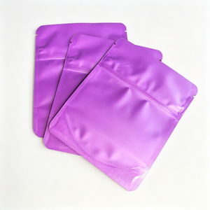 Bolsas Mylar Resistentes al Olor y a la Humedad, 3.5g 14g, Bolsas Mylar Personalizadas con Cierre Hermético, Bolsas Mate para Flores y Dulces - Product Image 2