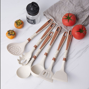 Vente en gros d'ustensiles de cuisine en silicone antiadhésifs de haute qualité, outils de cuisine noirs, ensemble de spatules - Product Image 6
