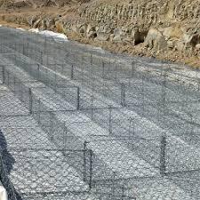 Kualitas Bagus Langsung dari Pabrik 6x8 8x10 10x12 12x15 2.7x3.4 2.4x3.0 Kotak Taman Galvanis Kandang Batu Kawat Gabion Berpenguat - Product Image 3