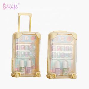 Vente chaude DIY Mini maquillage pour enfants en plastique non toxique Coffret de cosmétiques portable pour voyage - Product Image 2