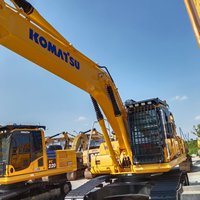 Excavatrice sur chenilles Komatsu PC220 d'occasion, machine japonaise d'origine pour travaux de terrassement et de construction