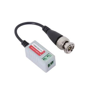 <span class=keywords><strong>Balun</strong></span> de <span class=keywords><strong>video</strong></span> CCTV pasivo de un solo canal 3MP 2MP 1080p <span class=keywords><strong>HD</strong></span> para cables de comunicación Cat5 <span class=keywords><strong>Cat5e</strong></span> Cat6 - Product Image 1