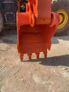 Excavatrice sur chenilles Hitachi d'occasion (95% neuve) ZX120 – Vente à bas prix – Modèles ZX120, ZX200, ZX240 – Faible nombre d'heures de travail – Puissante - Product Image 6