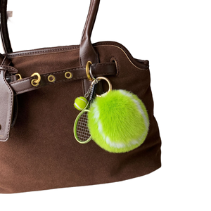 Porte-clés mignon en fausse fourrure de renard, doux, en forme de raquette de tennis, design anime, avec pendentif pelucheux en forme de balle, jouet à suspendre - Product Image 1
