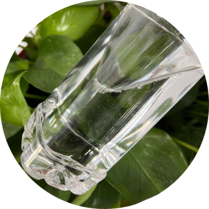 Lichtvloeibare paraffineolie met lage dichtheid voor rubberprocesolie, industriële smeermiddelbasisolie, CAS 8042475 - Product Image 2