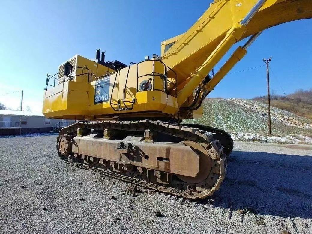 コマツ PC2000-8バックホー バケット歯 200トン 建設機械 2022年製