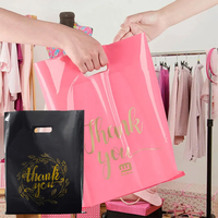 Sacs en plastique personnalisés avec logo et poignées découpées, sacs de shopping biodégradables pour boutiques
