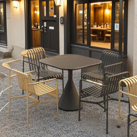 Table de salle à manger extérieure en aluminium durable de qualité supérieure avec chaises empilables, résistante aux intempéries, idéale pour les hôtels et les parcs