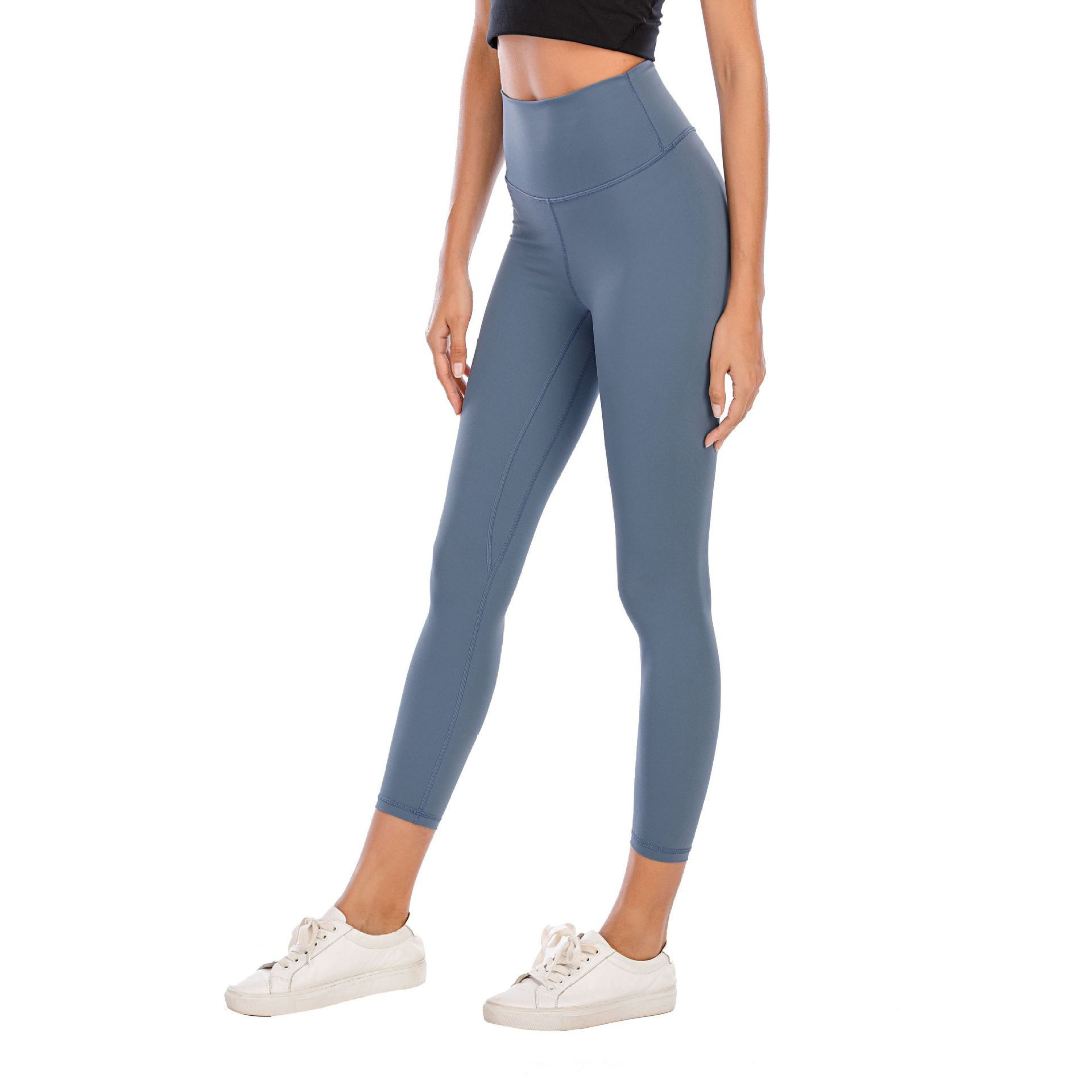 สีน้ำเงิน