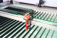 Cortadora y Grabadora Láser CO2 CNC RCL1309 de Roclas, 1300*900mm, Refrigeración por Agua, para Madera, Acrílico, Cartón y Contrachapado
