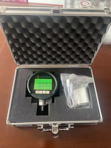 เกจวัดดิจิตอลรุ่น 324 ซีรีส์ OEM ODM จอแสดงผลดิจิตอล 324 ให้การอ่านค่าที่แม่นยำเพื่อการวัดที่ถูกต้อง สแตนเลสสตีล ซี - Product Image 1