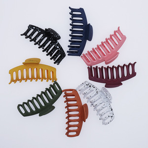 Pince à cheveux professionnelle de 11 cm, robuste, à griffes, effet givré, pour cheveux épais, volumineux et bouclés - Product Image 1