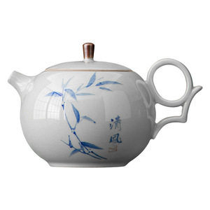 Théière chinoise individuelle, peinte à la main, en porcelaine bleue et blanche avec motif bambou, avec filtre, pour service à thé Kung Fu, ronde avec couvercle, pour usage domestique - Product Image 5