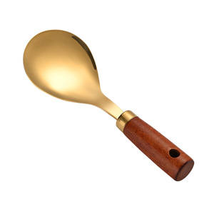 Cuchara para arroz de acero inoxidable con mango de madera Changhong, acabado espejo chapado en oro para olla arrocera, uso doméstico - Product Image 2