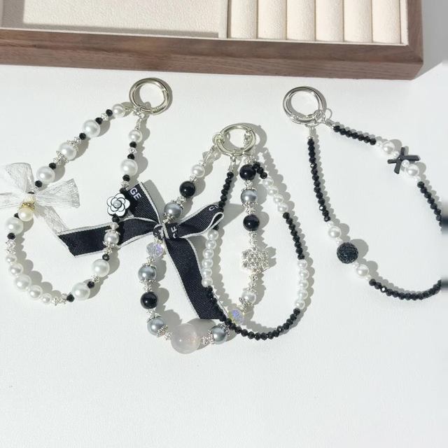 Wholesale Korean Style Beaded Bag Charm Bowknot Synthetic Crystal Pearl Phone Lanyard Keychain Cute Fashion Accessory
