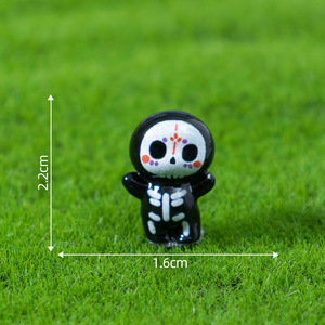 Nouvelle figurine miniature fantôme mignon du Jour des Morts - Décoration DIY pour micro-paysage, ornement de tableau de bord de voiture miniature, en vrac - Product Image 4