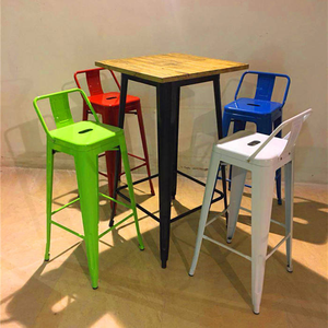 <span class=keywords><strong>Taburetes</strong></span> de barra de <span class=keywords><strong>cocina</strong></span> apilables coloridos Taburete alto de barra de metal metálico brillante mate negro <span class=keywords><strong>con</strong></span> reposapiés de <span class=keywords><strong>respaldo</strong></span> bajo - Product Image 3