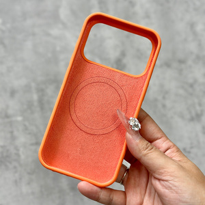 เคสโทรศัพท์ซิลิโคนแม่เหล็กสีพื้นทันสมัย ป้องกันการกระแทก สำหรับ iPhone 11 12 13 14 15 16 17 Pro Max - Product Image 4