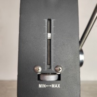 Machine de Remplissage Manuelle pour Lotion, Cosmétique, Beurre de Cacahuète, Sauce, Miel, Crème, Yaourt, Mélasse, Confiture, Pâtes en Bouteille ou Pot
