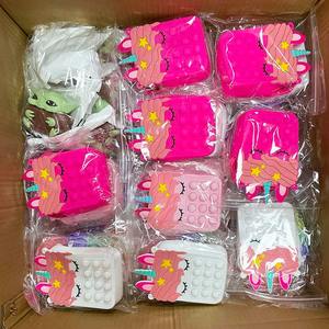 EPT Vente en gros de sac d'école en silicone pour enfants Fidget Toy <span class=keywords><strong>Licorne</strong></span> Popit Sac de poche pour filles - Product Image 6