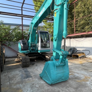รถขุด KOBELCO SK135 มือสอง ขนาด 13.5 ตัน รถขุดไฮดรอลิกแบบตีนตะขาบ เครื่องจักรก่อสร้าง - Product Image 3