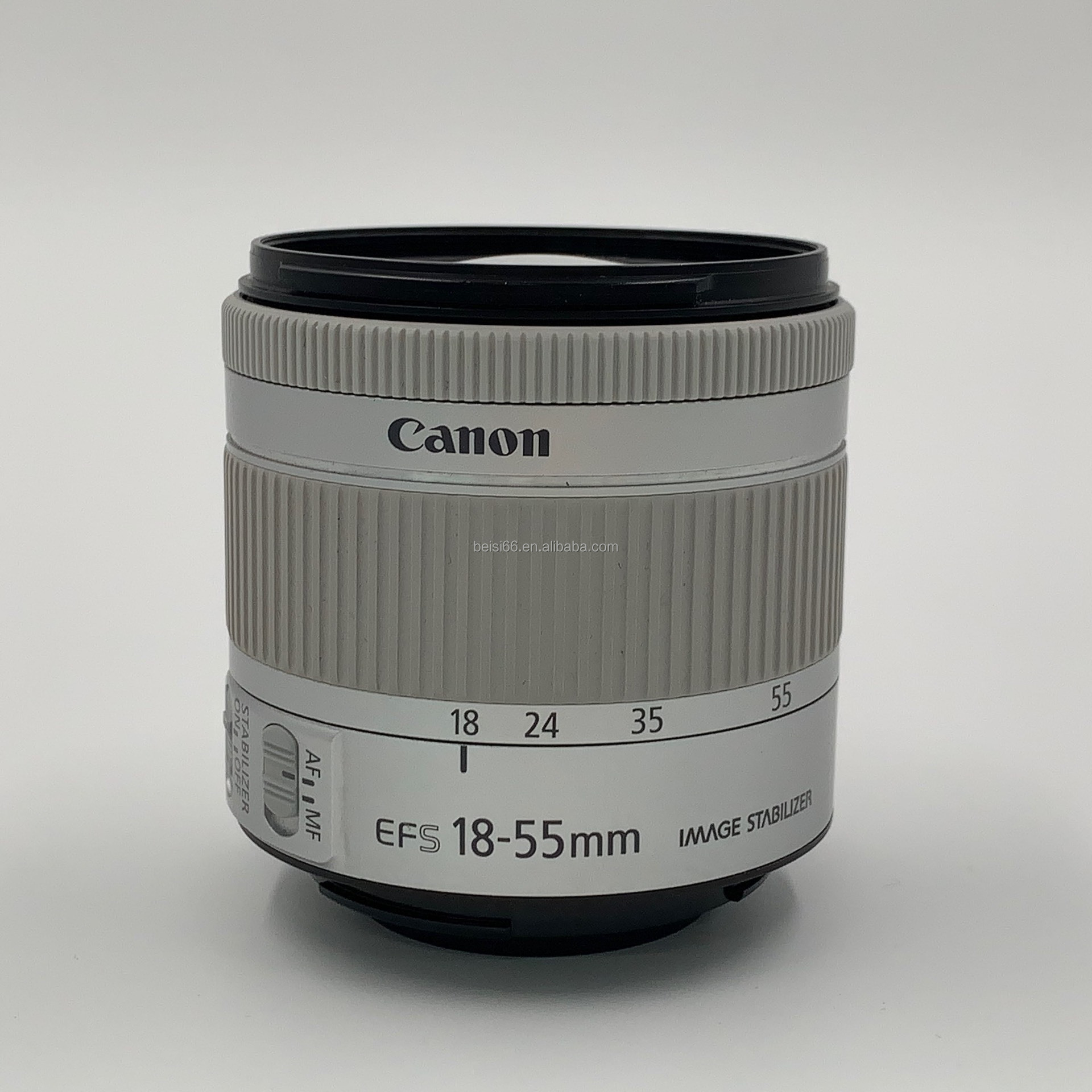 Canon EF-S 18-55mm Lens Guide: How to Choose the Right Version
